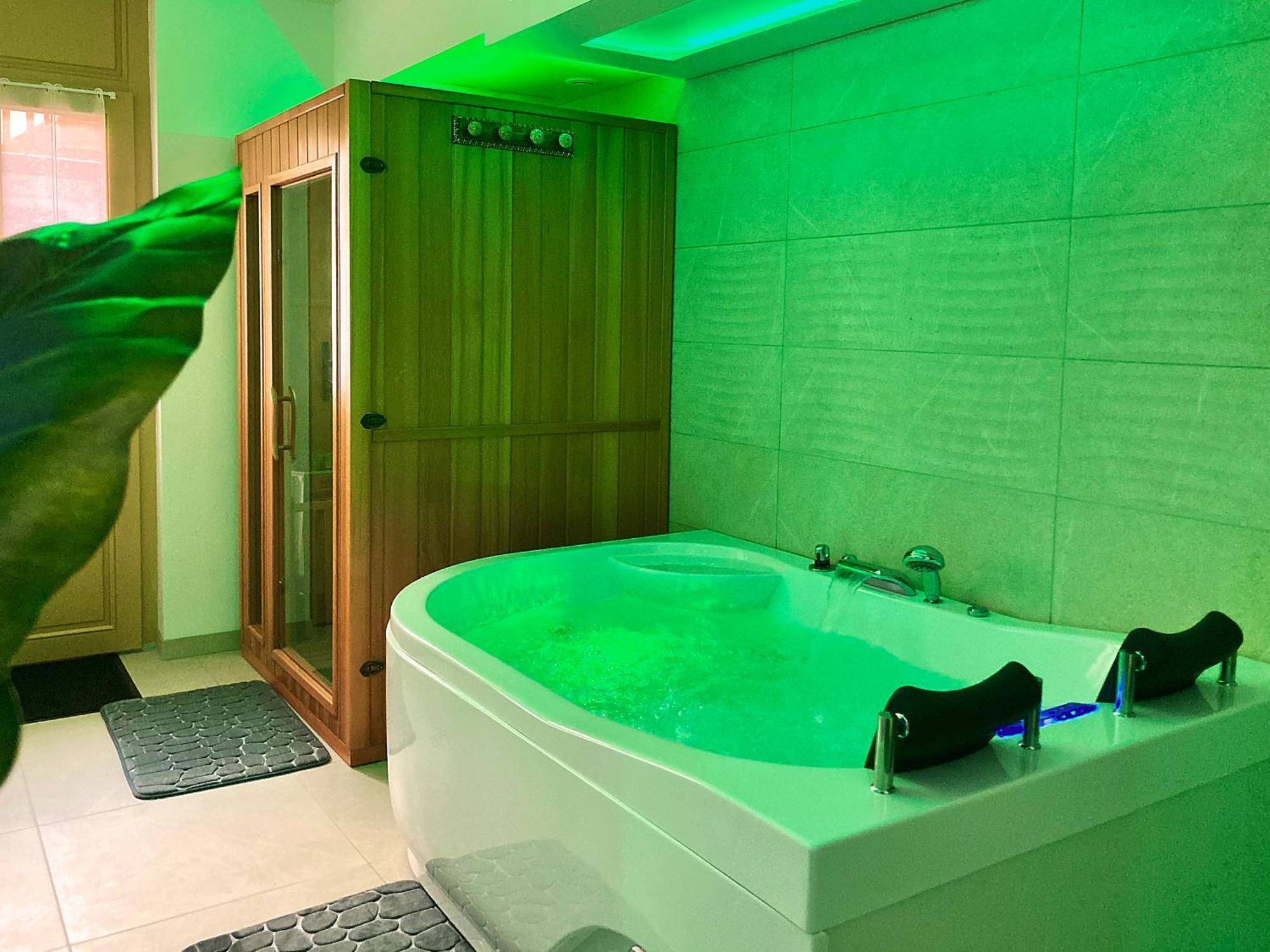La Bulle De La Cathedrale - Spa - Sauna - Hammam Troyes Exteriör bild